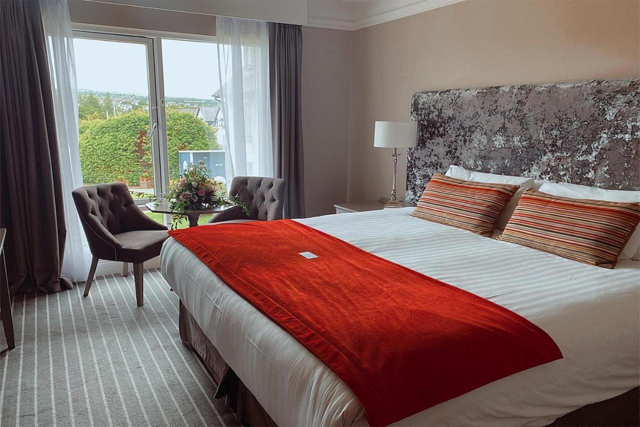 & Hotel 4*