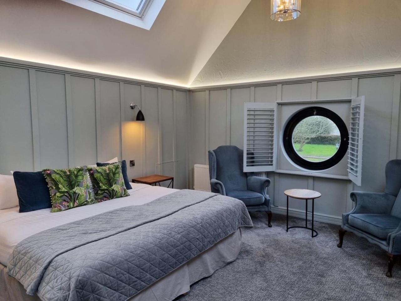 Hotel & Killaloe